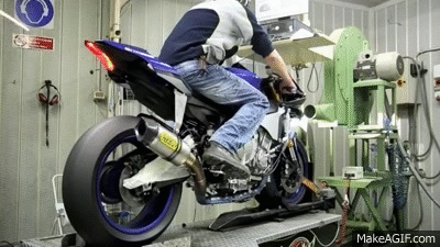 Map lại ECU bằng b&agrave;n Dyno