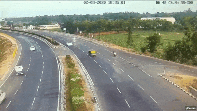 Khoảnh khắc vụ tai nạn xảy ra