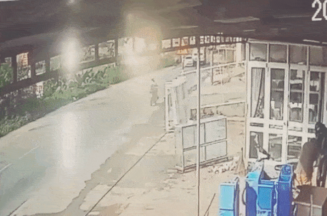 Khoảnh khắc vụ tai nạn xảy ra
