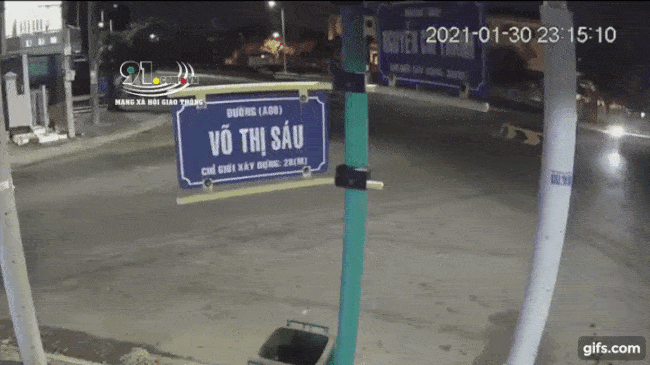 Khoảnh khắc vụ tai nạn xảy ra