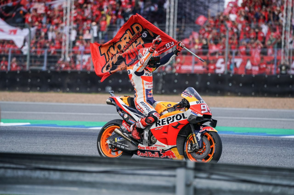 Marc Marquez chính thức lên ngôi vô địch khi mua giải MotoGP 2019 vẫn còn 4 chặng