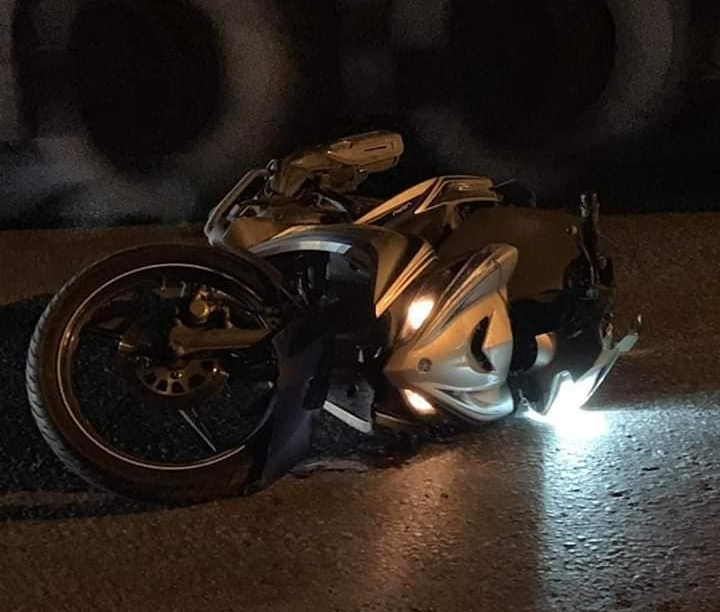 Chiếc Yamaha Exciter 150 trong vụ tai nạn vào tối qua tại QL5A