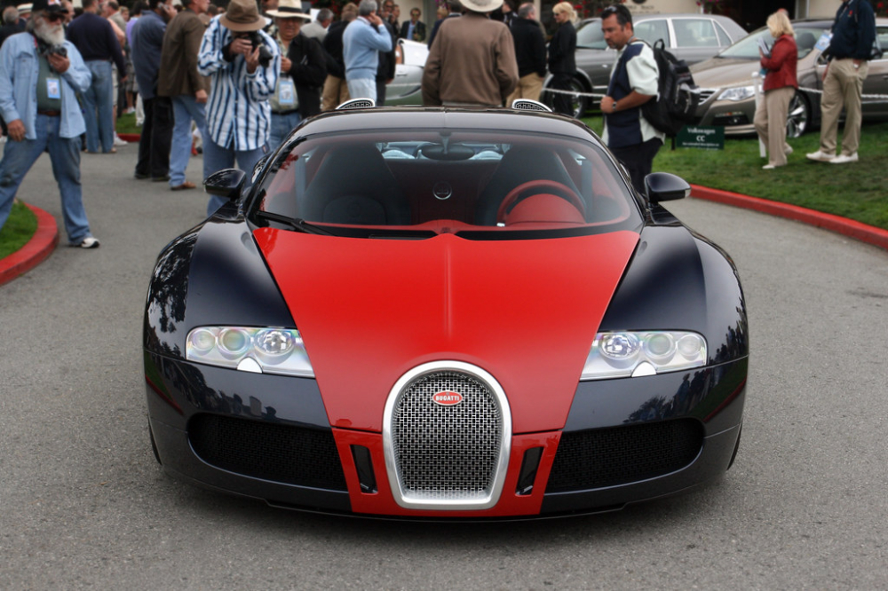 Cái tên của Bugatti Veyron FBG par Hermes có đề cập đến cửa hàng gốc của thương hiệu Hermes trên con đường đắt đỏ Rue du Faubourg Saint-Honore thuộc quận 8 ở thủ đô Paris nước Pháp. Ký hiệu “FBG” chính là viết tắt của cụm từ Faubourg”