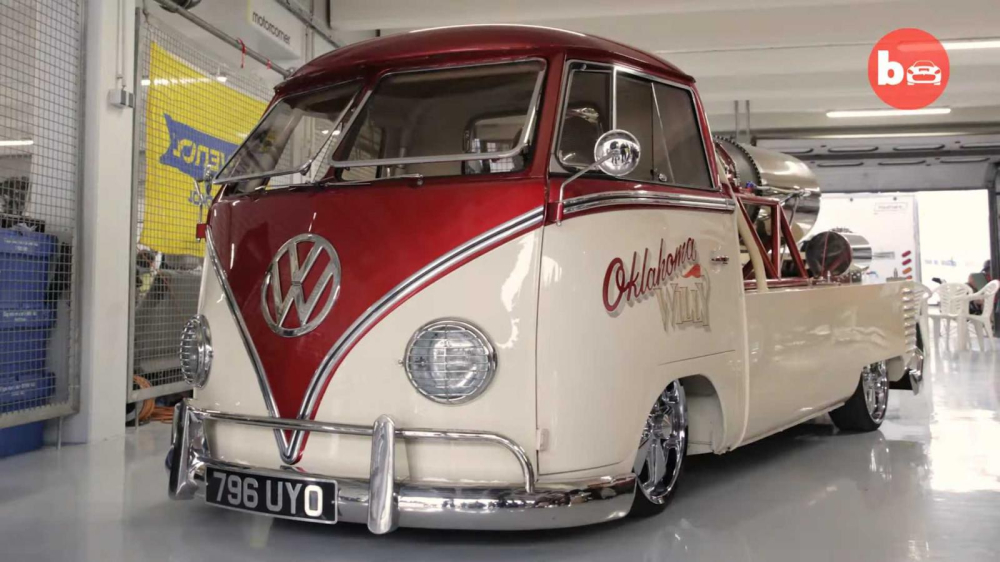 Chiếc Volkswagen Bus “Oklahoma Willy” 1958 không có nhiều sự thay đổi trên vẻ ngoài