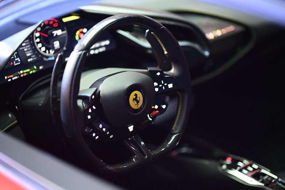 Siêu phẩm Ferrari SF90 Stradale có công suất tổng cộng là 1.000 mã lực 