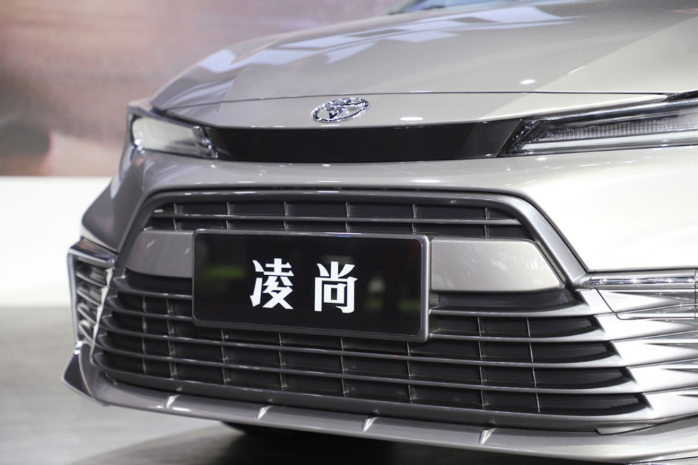Lưới tản nhiệt cỡ lớn của Toyota Levin GT 2021