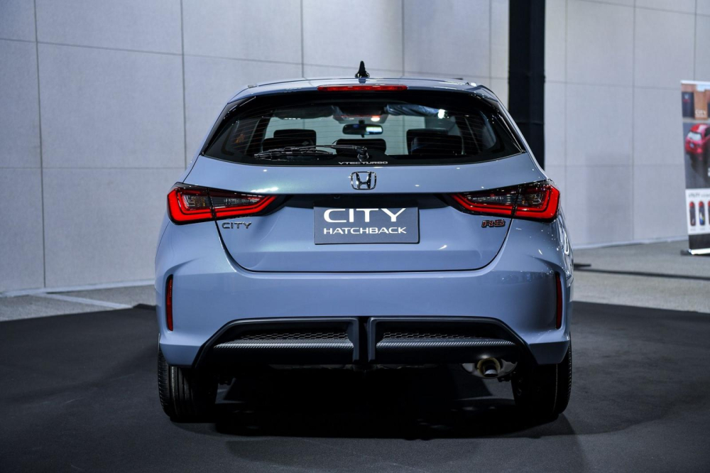 Honda City Hatchback 2021 nhìn từ phía sau