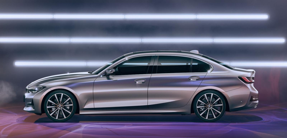 BMW 3-Series Gran Limousine 2021 tăng cả chiều dài lẫn chiều dài cơ sở so với bản thường