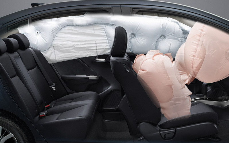 Túi khí là trang bị an toàn bảo vệ người ngồi trong xe khi xảy ra va chạm.