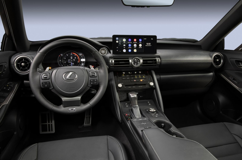 Nội thất bên trong Lexus IS 500 F Sport Performance 2022