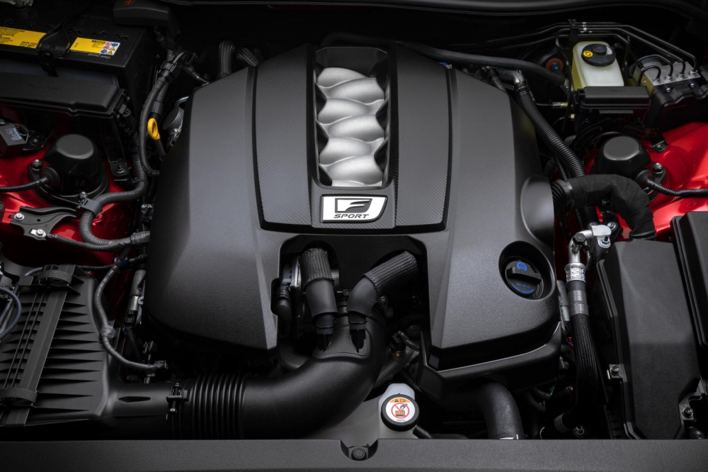Động cơ của Lexus IS 500 F Sport Performance 2022