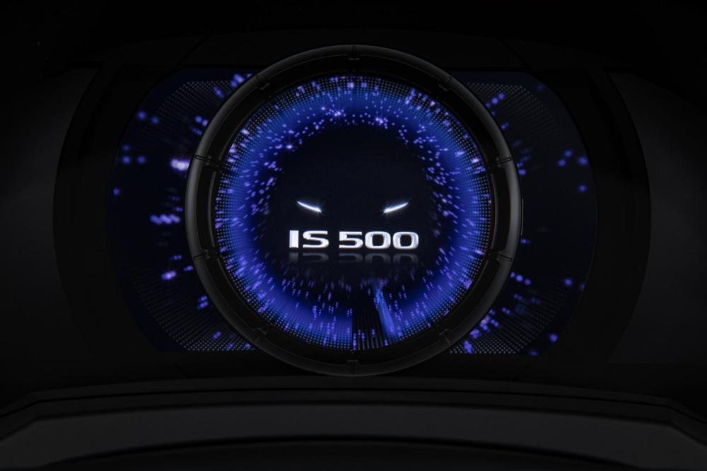 Màn hình khởi động của bảng đồng hồ trên Lexus IS 500 F Sport Performance 2022