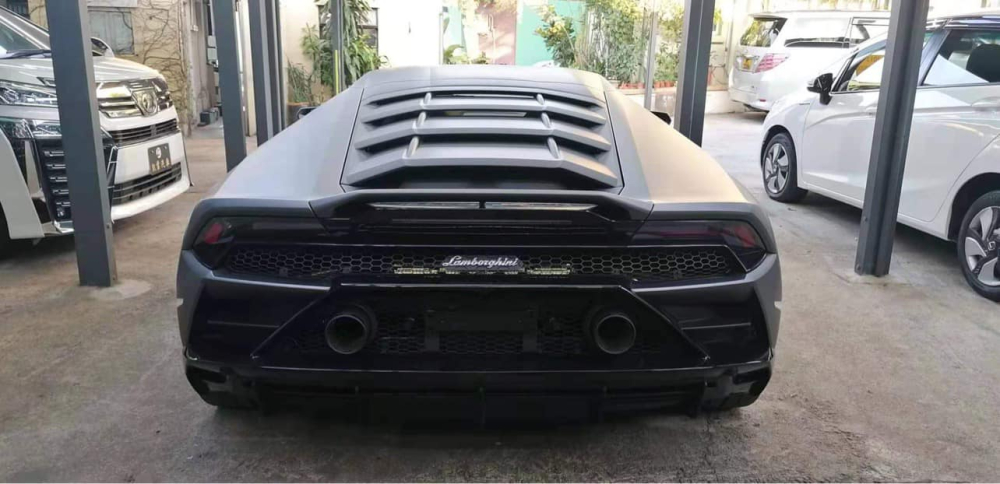 Thiết kế siêu xe Lamborghini Huracan EVO hung dữ hơn phiên bản trước đó