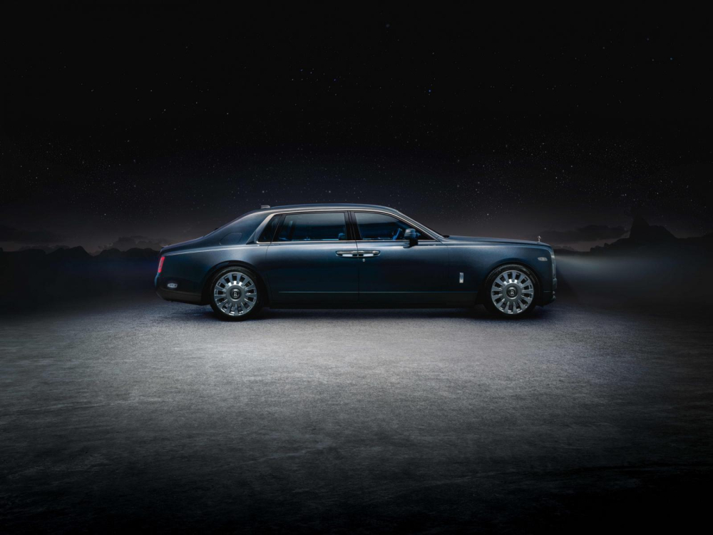 Rolls-Royce Phantom Tempus đã ra mắt trong triển lãm Ô tô Thượng Hải 2021