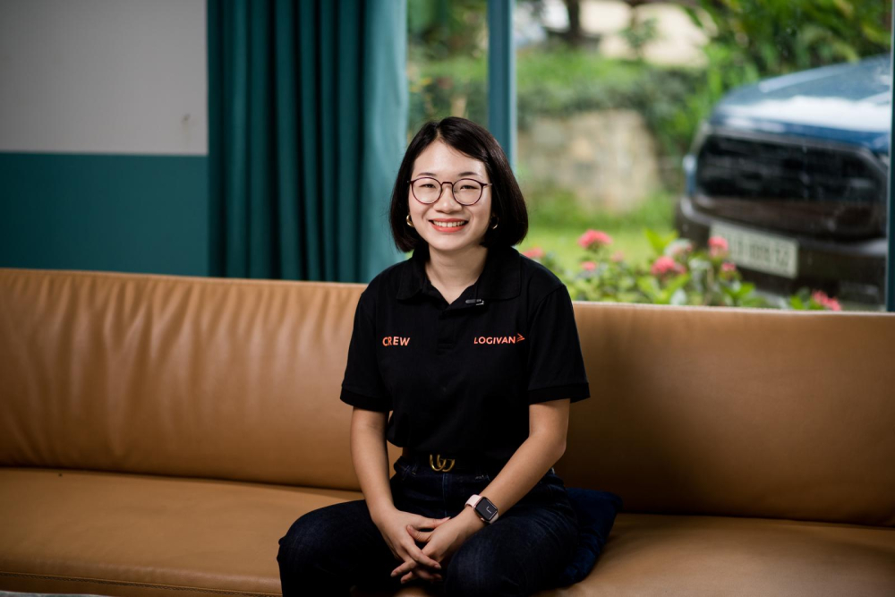 Chị Phạm Khánh Linh - Nhà sáng lập/CEO Logivan