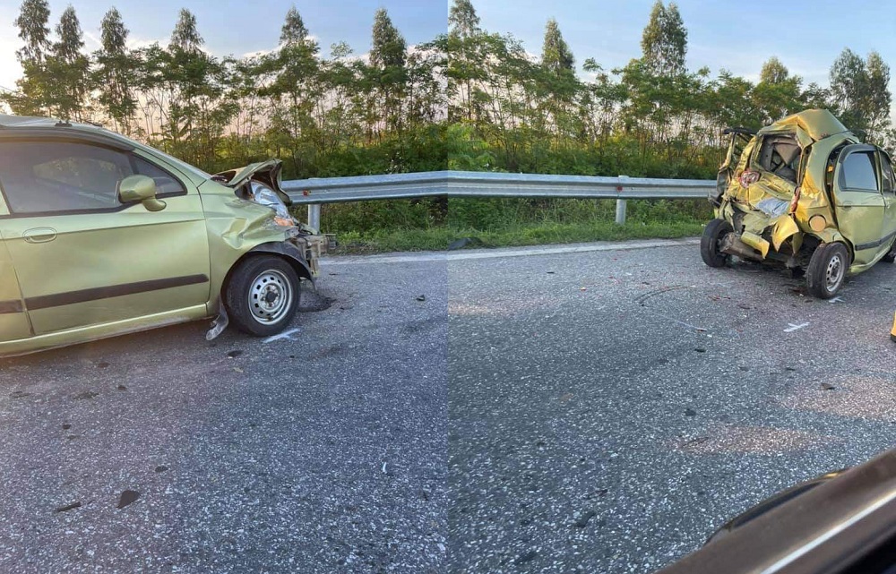 Chiếc Chevrolet Spark Van hư hỏng nặng sau vụ tai nạn