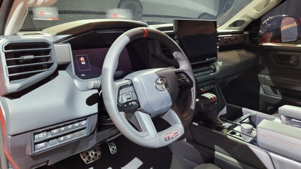 Nội thất của Toyota Tundra TRD Pro 2022