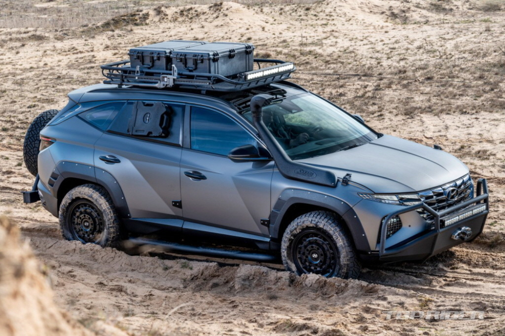 Hyundai Tucson Beast trong phim Uncharted