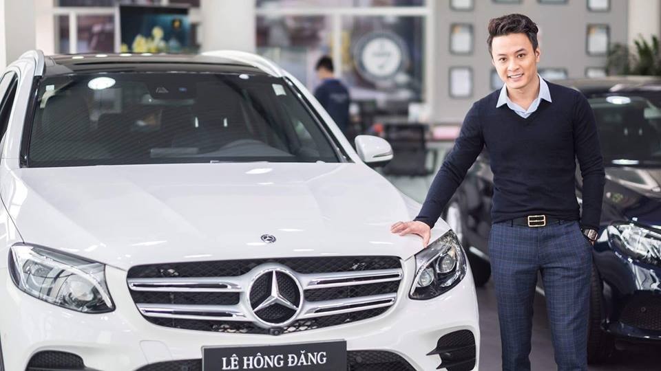 Chiếc xe Mercedes-Benz GLC 300 được Hồng Đăng mua vào năm 2017