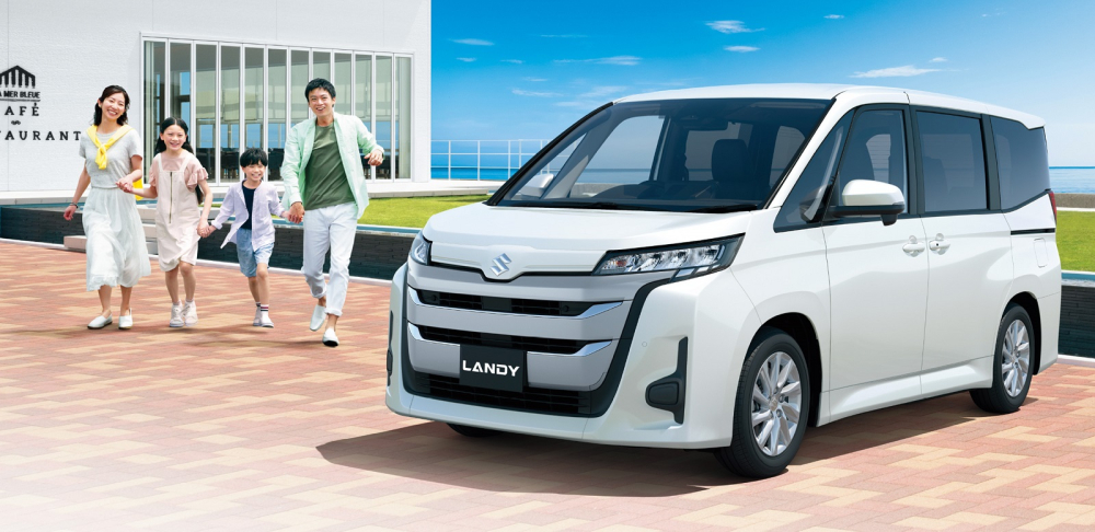 Vén màn Suzuki Landy 2023 - MPV cỡ trung ra đời từ xe Toyota