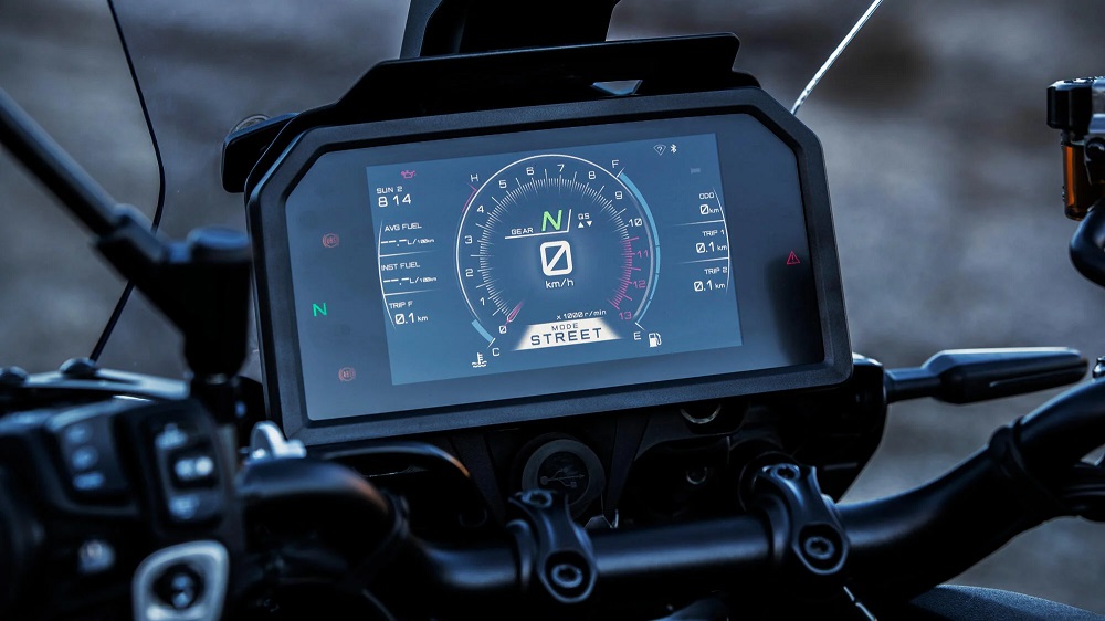 Bảng đồng hồ kỹ thuật số 7 inch của Yamaha Tracer 9 GT+ Sport 2023