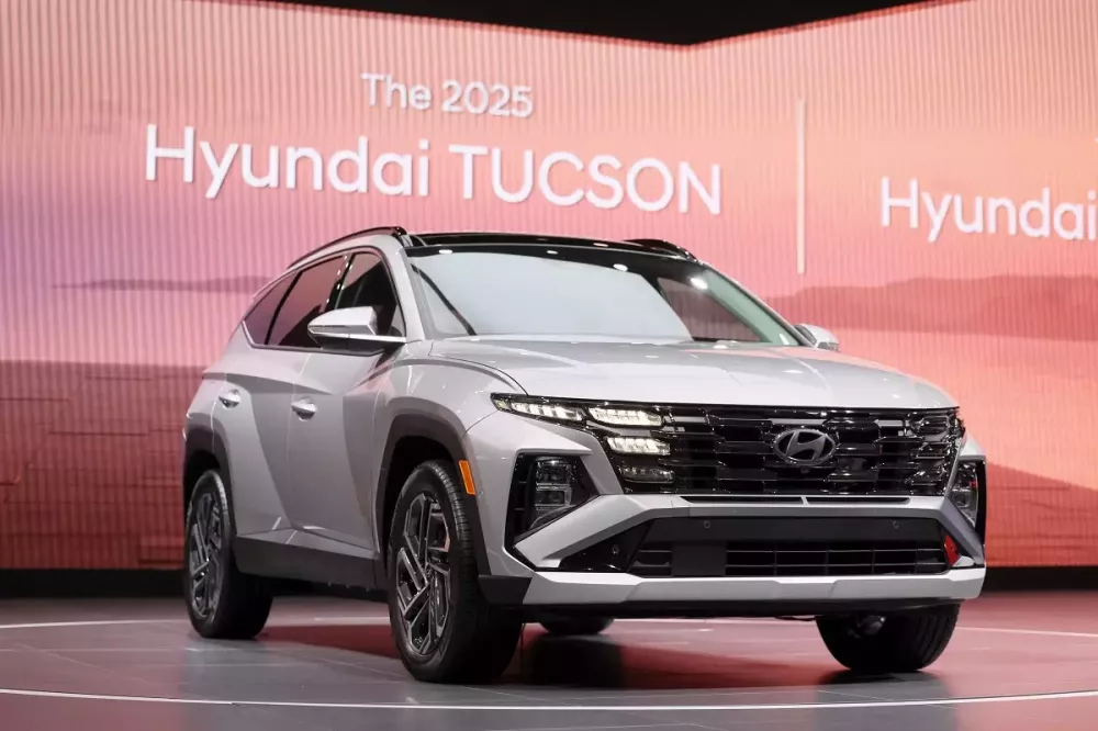 Hyundai Tucson 2025 sở hữu đầu xe mới