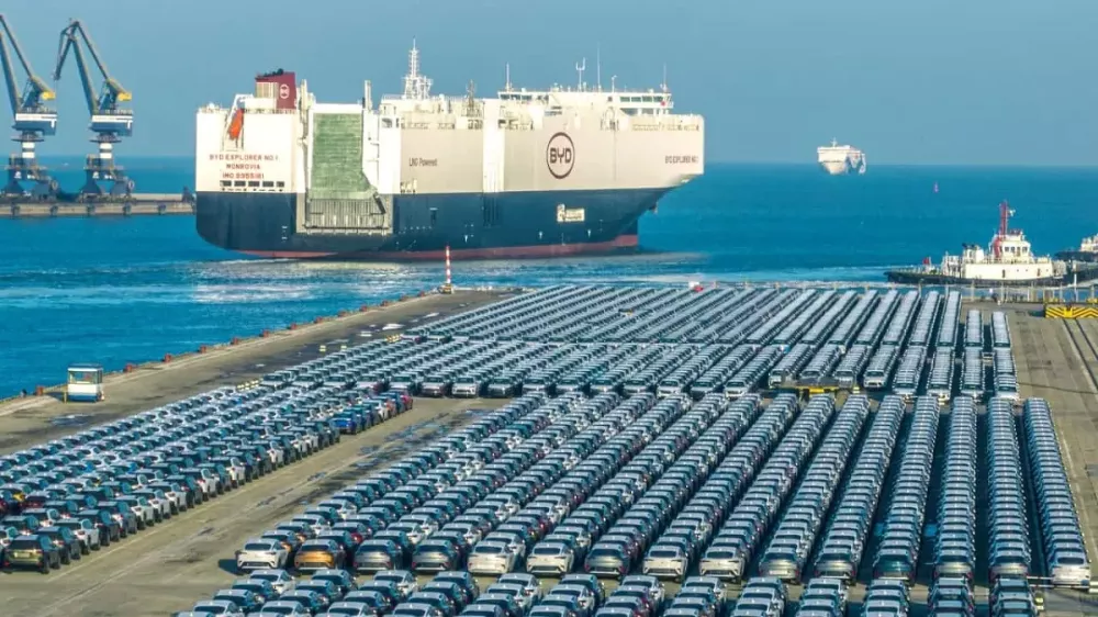Ô tô điện Trung Quốc dồn ứ tại các cảng châu Âu vì cung vượt cầu