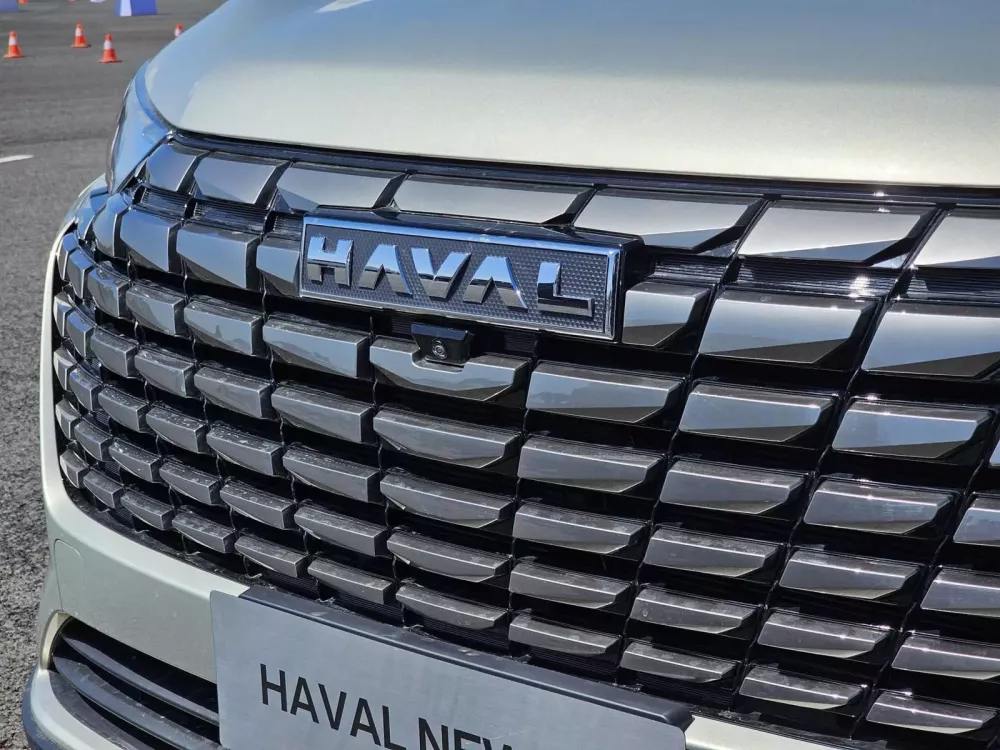 Lưới tản nhiệt của Haval H6 2024 khá giống xe Hyundai