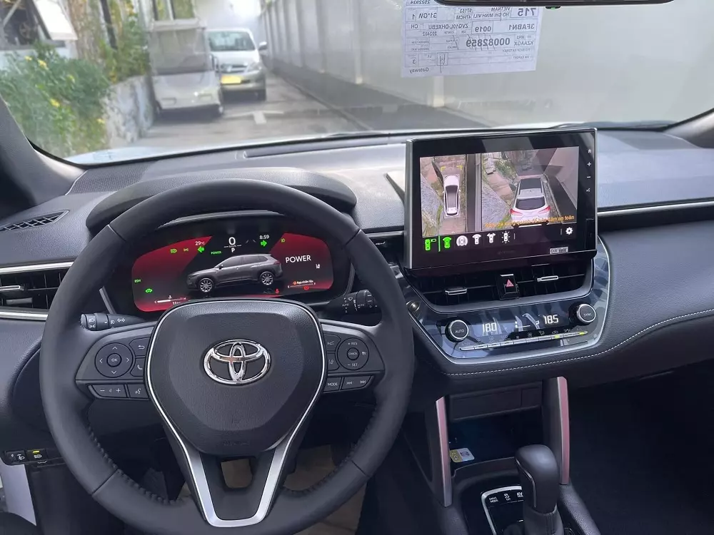 Toyota Corolla Cross 2024 được trang bị camera 360 độ