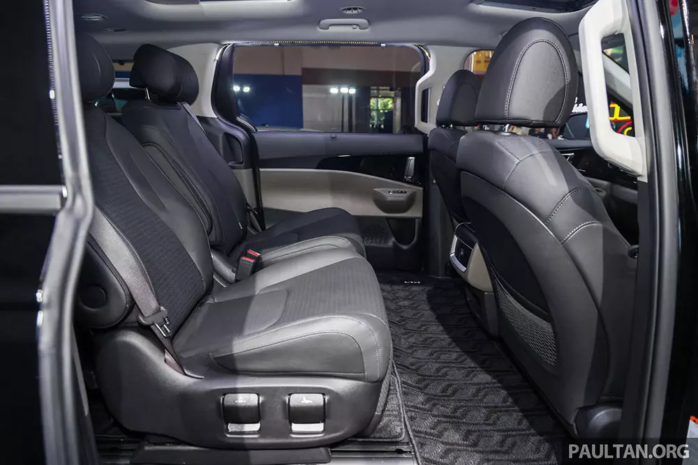 Kia Carnival Hybrid 2025 sở hữu nội thất 7 chỗ Kia Carnival Hybrid 2025 sở hữu nội thất 7 chỗ