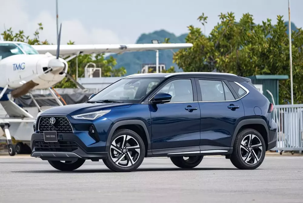 Toyota Yaris Cross được ưu đãi gần 40 triệu đồng, phả hơi nóng lên Mitsubishi Xforce Toyota Yaris Cross được ưu đãi gần 40 triệu đồng, phả hơi nóng lên Mitsubishi Xforce